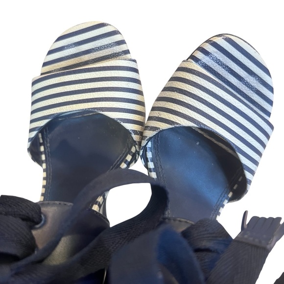 Tory Burch Maritime Stripe Wedge Sandals Women’s Size 7.5 - Picture 12 of 16